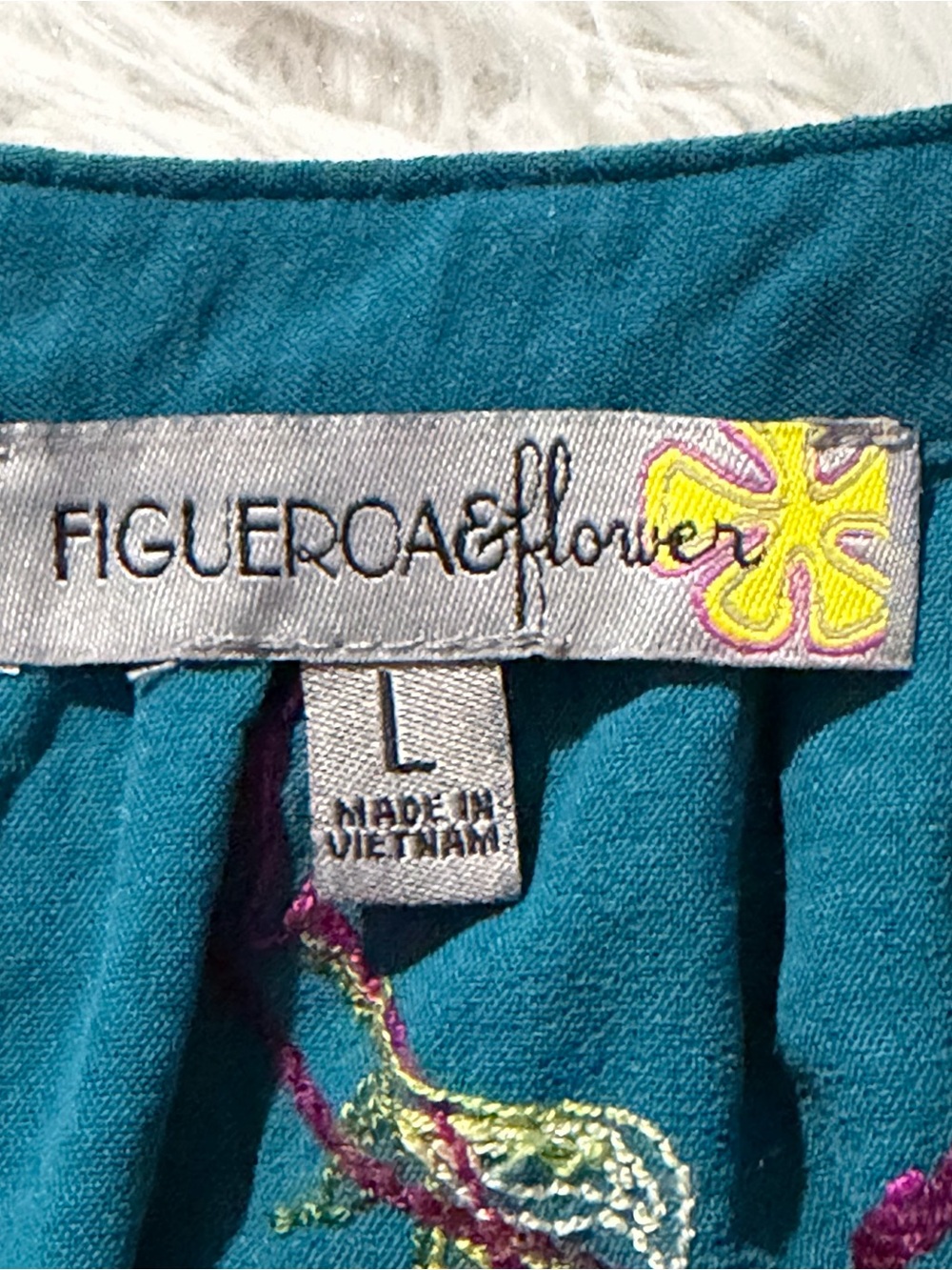 Figueroa & Flower Womens Floral Embroidered Button Up Top Size Large V Neck Teal - Picture 3 of 7